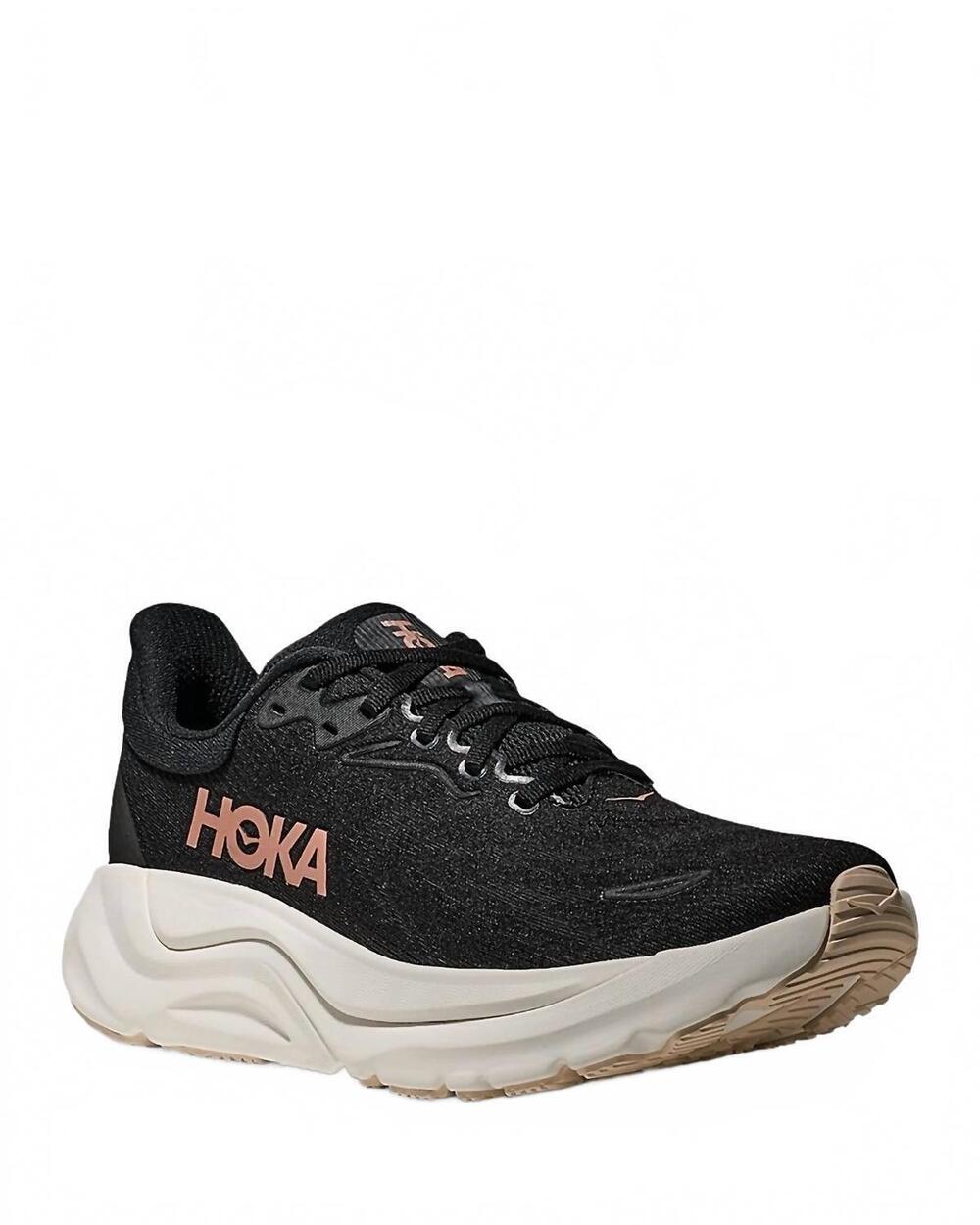 NEW HOKA women's arahi 8 stability shoe in black / rose gold